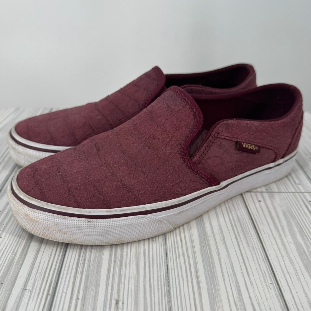 Vans Women's 8 Slip-On Burgundy Suede Crocodile Embossed Sneakers Low Top Shoes